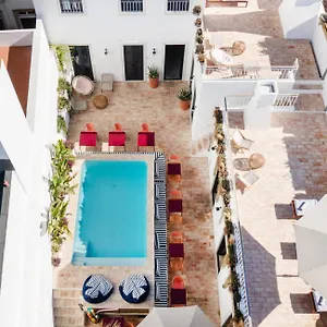 https://casa-rosa-villa-with-pool-in-olhao-centre.hotelaalgarve.com